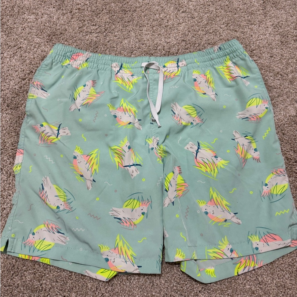 Medium men’s chubbies swimsuit. Liner is cut out as I preferred without it.